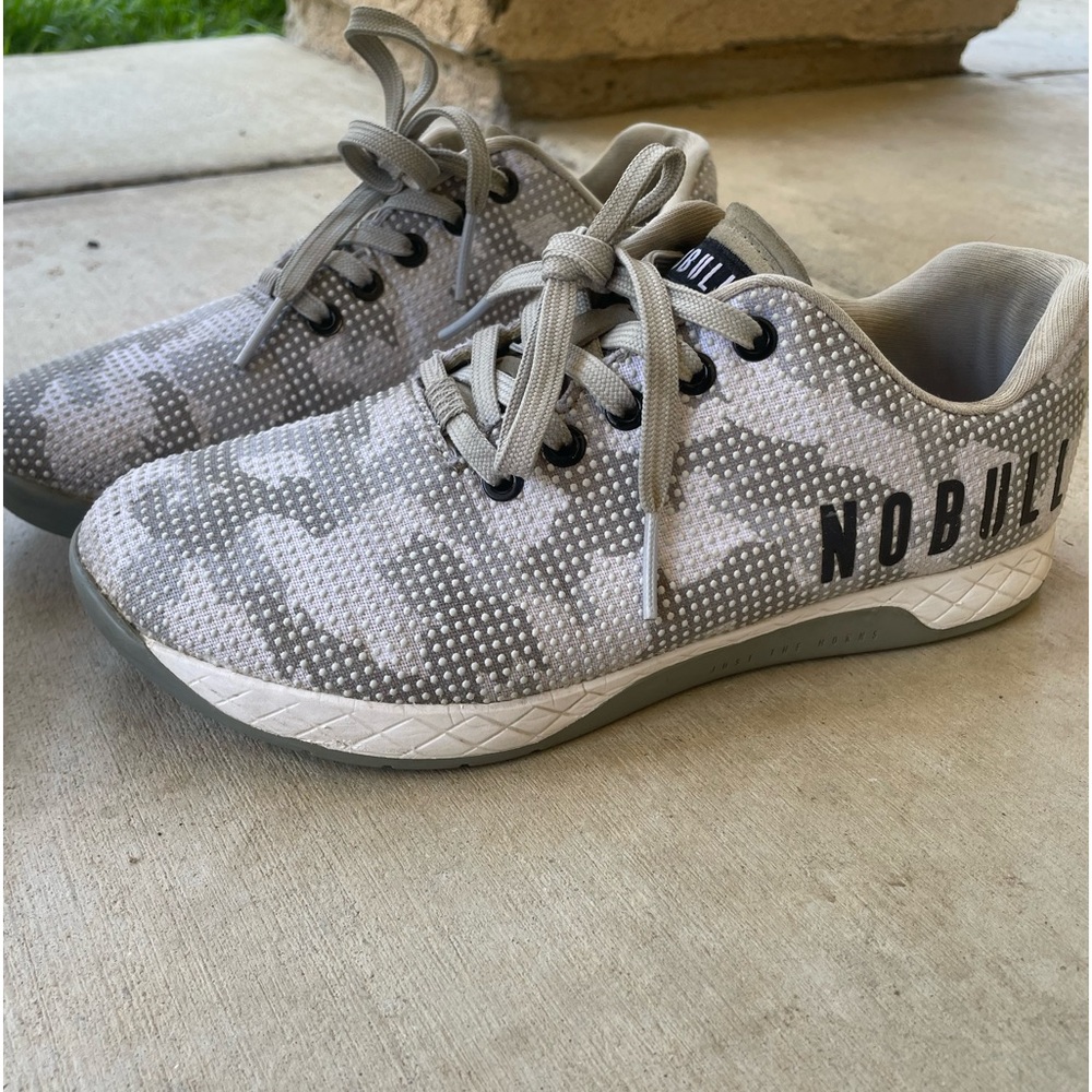 Grey/white Camo No Bulls